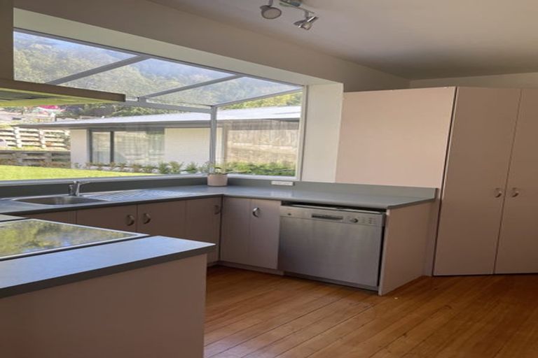 Photo of property in 52 Rossmore Terrace, Cashmere, Christchurch, 8022