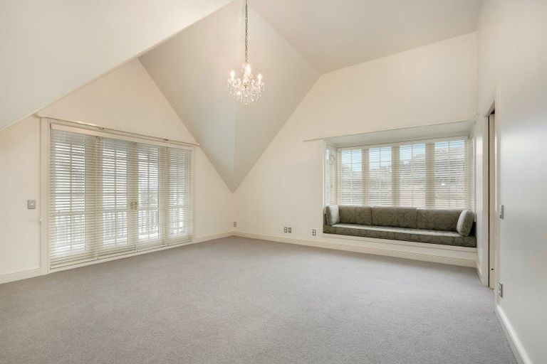 Photo of property in 6 Cheviot Road, Lowry Bay, Lower Hutt, 5013