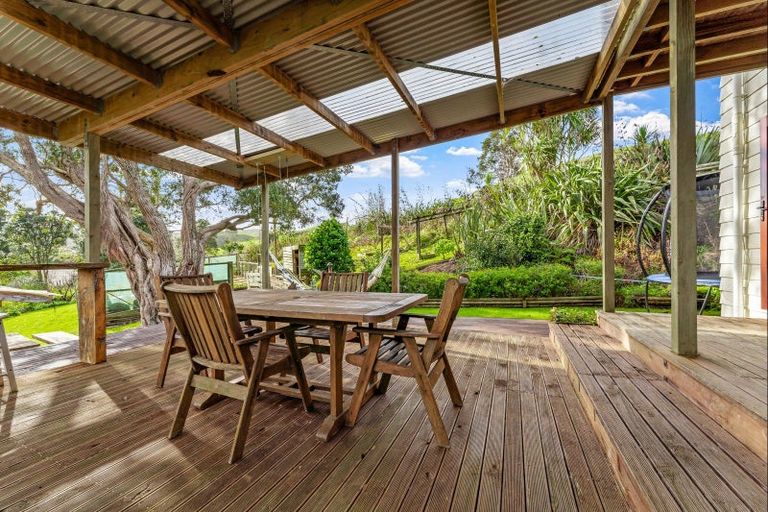 Photo of property in 15 Boler Road, Tauhoa, Warkworth, 0984