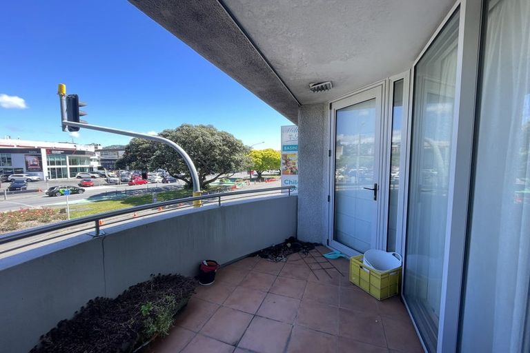 Photo of property in Construction House, 52/80u Kent Terrace, Mount Victoria, Wellington, 6011