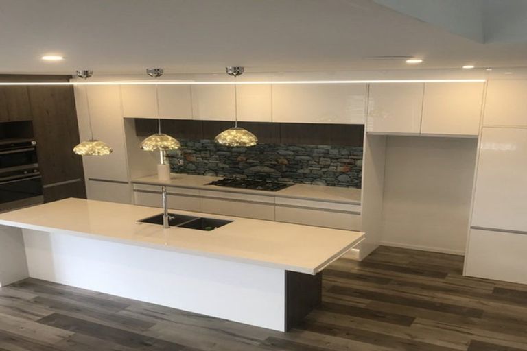 Photo of property in 14 Horsefields Drive, Flat Bush, Auckland, 2019
