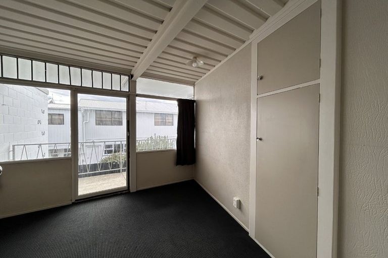 Photo of property in 6/7 Newnham Terrace, Upper Riccarton, Christchurch, 8041