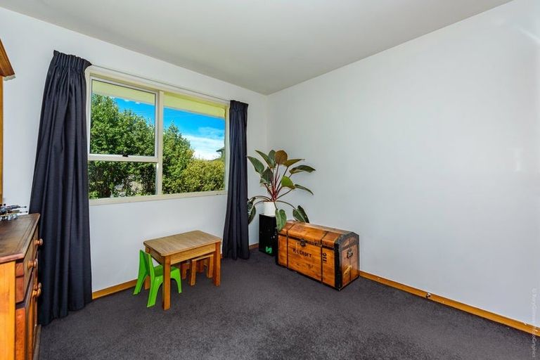 Photo of property in 28 Sandra Street, South New Brighton, Christchurch, 8062