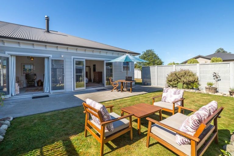 Photo of property in 1 Prendiville Lane, Greytown, 5712