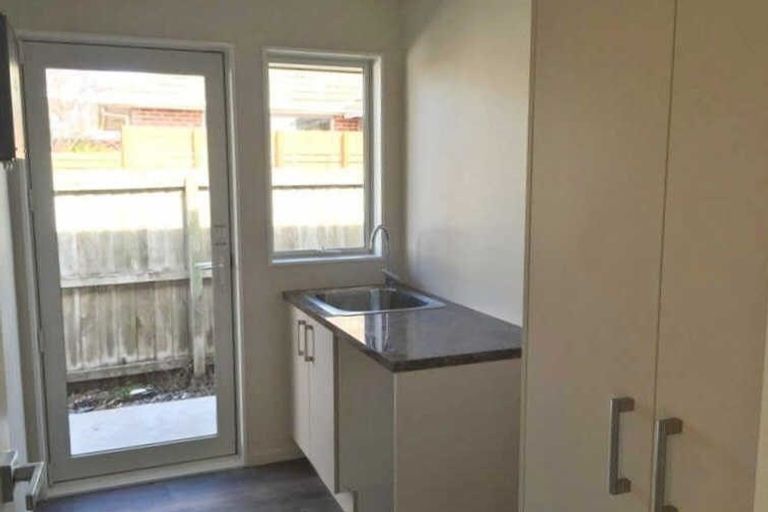 Photo of property in 32 Kenwyn Avenue, St Albans, Christchurch, 8052