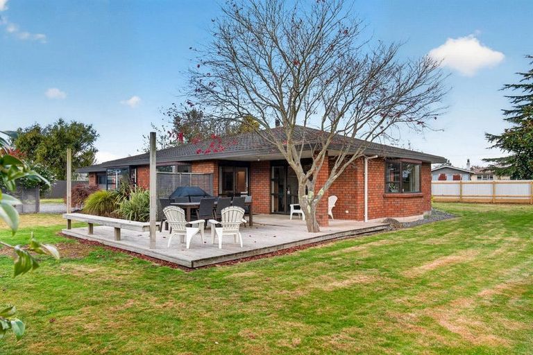 Photo of property in 270a High Street South, Carterton, 5713