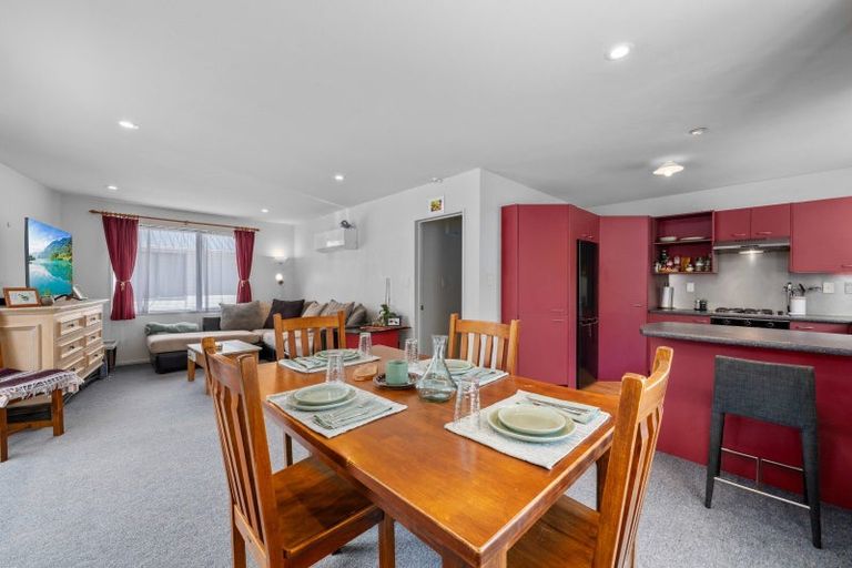 Photo of property in 3a Heather Place, Picton, 7220