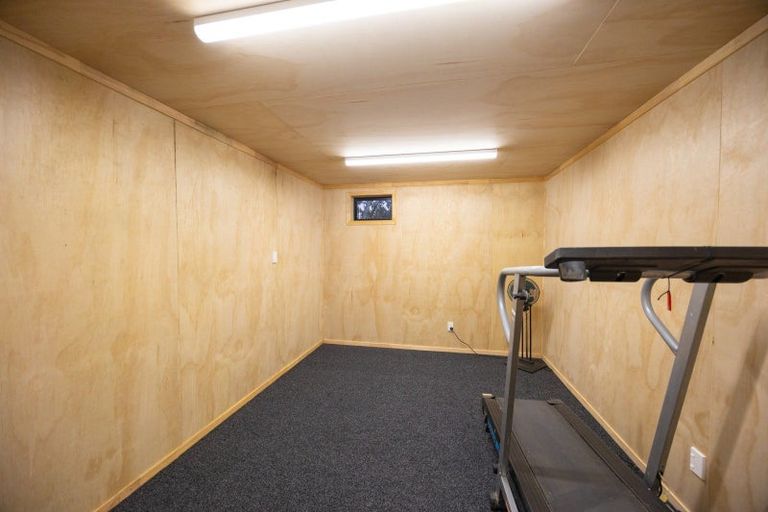 Photo of property in 221 Setters Line, Bunnythorpe, Palmerston North, 4478