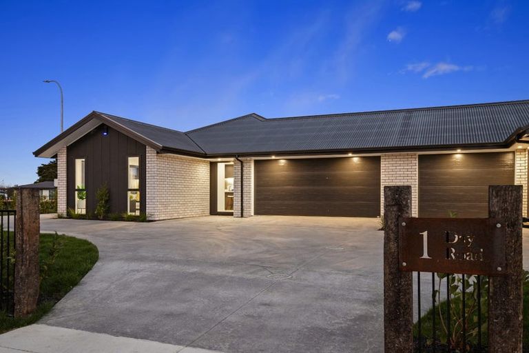 Photo of property in 1 Day Road, Patumahoe, Pukekohe, 2679