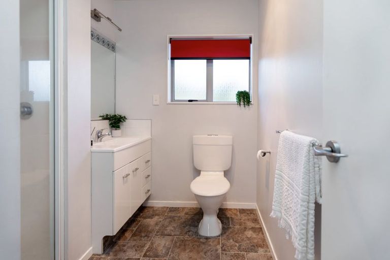 Photo of property in 15 Talbot Place, Welcome Bay, Tauranga, 3112