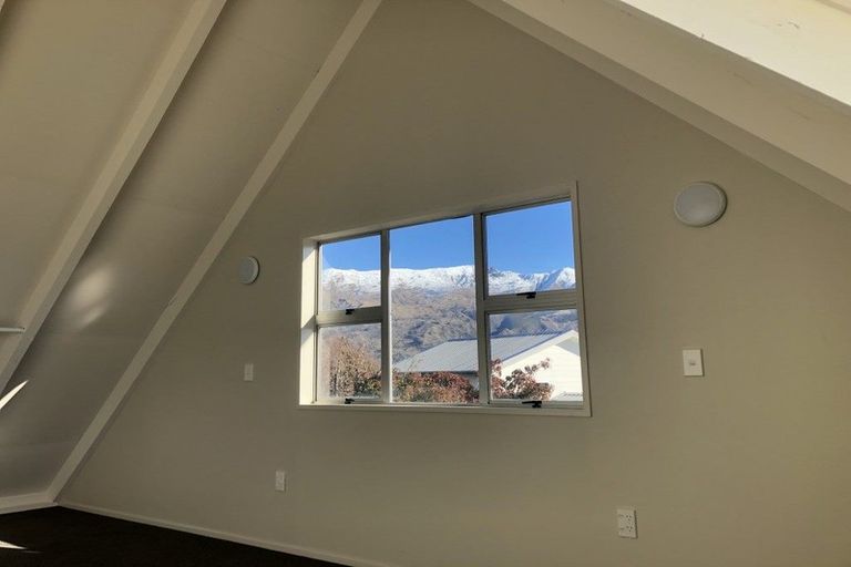Photo of property in 25 Hunter Crescent, Wanaka, 9305