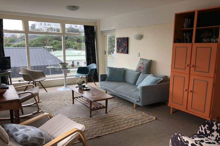 Photo of property in 11/4f Claremont Grove, Mount Victoria, Wellington, 6011
