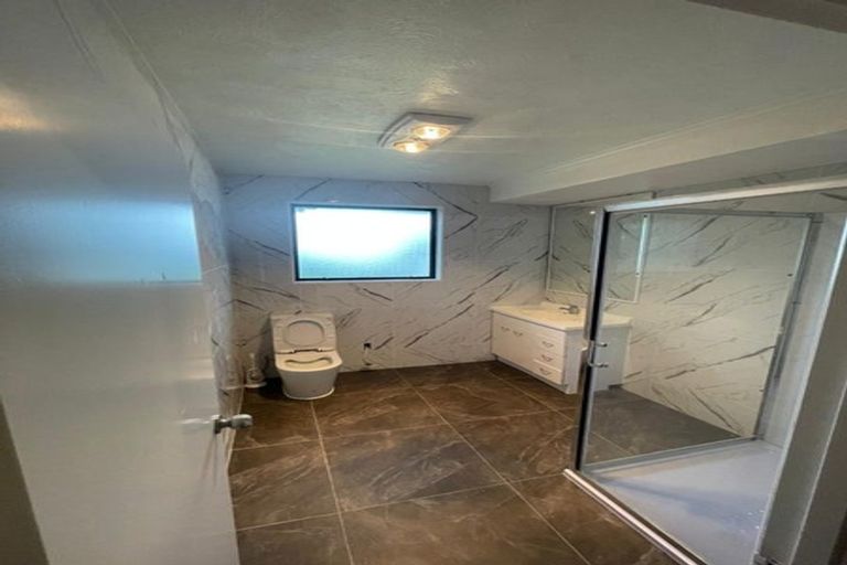 Photo of property in 37 Gloucester Road, Manurewa, Auckland, 2102