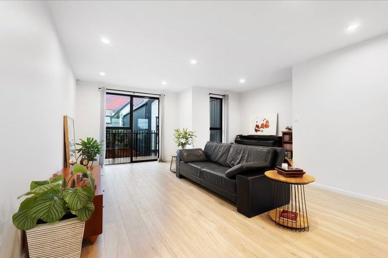 Photo of property in 4 Te Uru Lane, Takapuna, Auckland, 0622