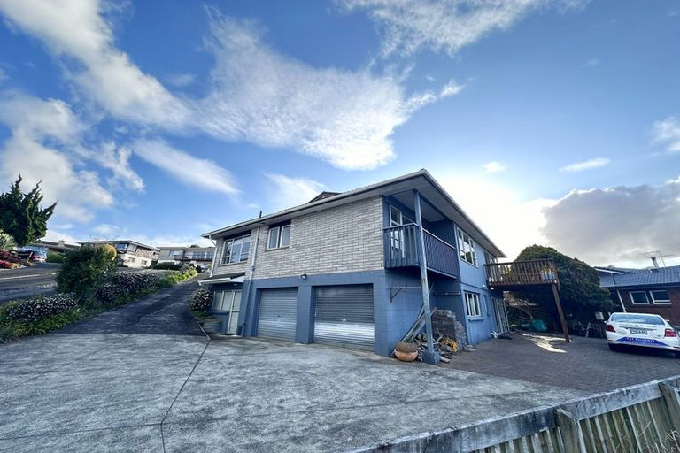Photo of property in 63 Haseler Crescent, Howick, Auckland, 2014