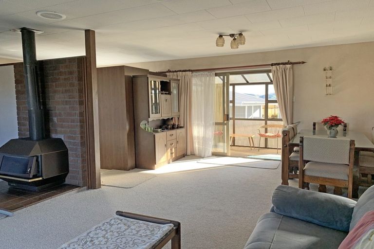 Photo of property in 4 Mount View Place, Waipukurau, 4200