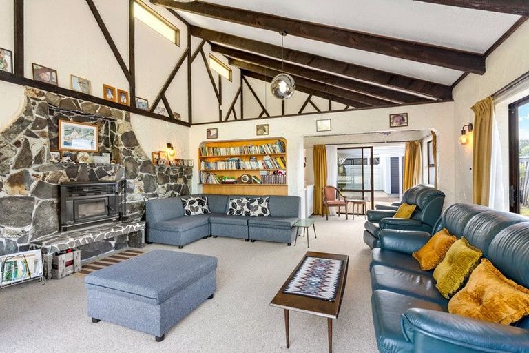 Photo of property in 115 Linton Crescent, Whangamata, 3620