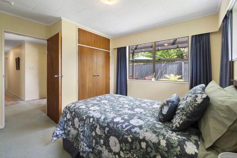 Photo of property in 18 Clifton Terrace, Fitzherbert, Palmerston North, 4410