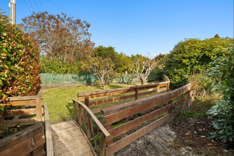 Photo of property in 77 Beach Street, Saint Clair, Dunedin, 9012