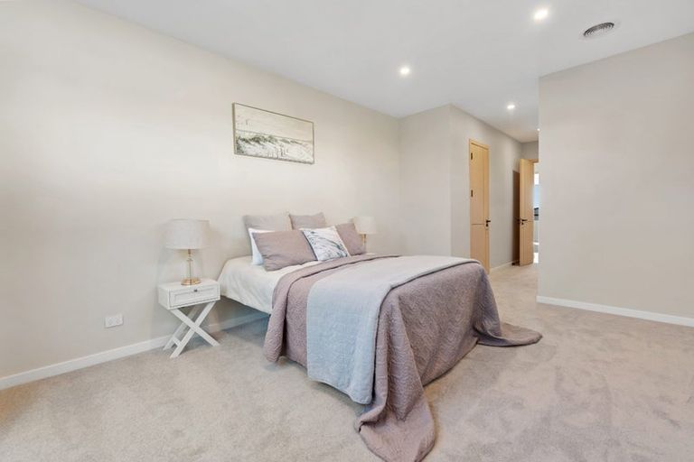 Photo of property in 14 Glann Lane, Flat Bush, 2019