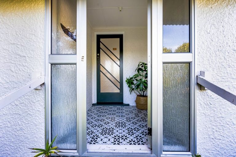 Photo of property in 188 South Road, Hawera, 4610