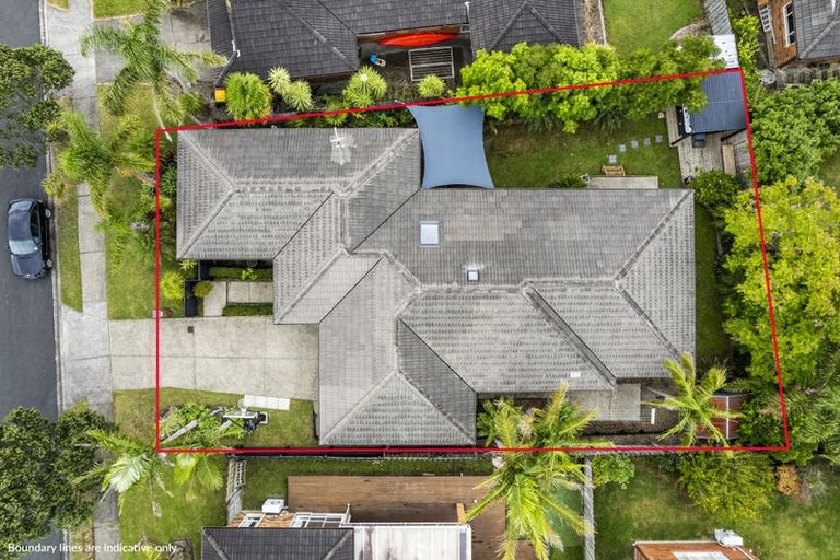 Photo of property in 41 Saltwood Street, Red Beach, 0932