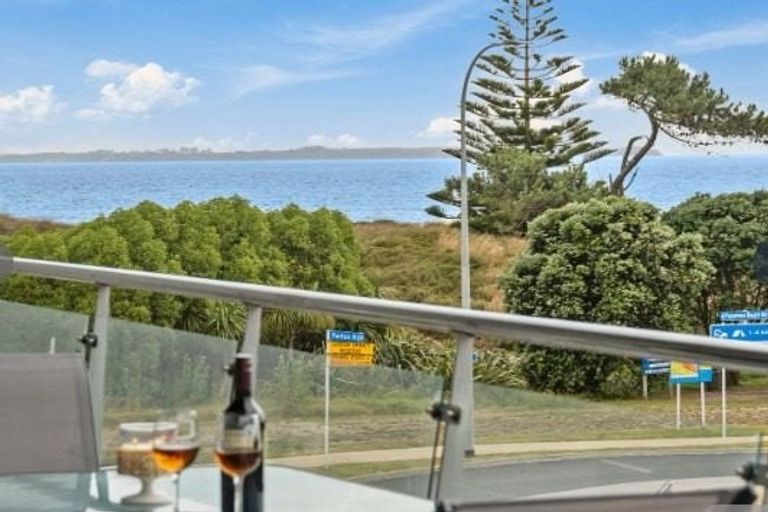 Photo of property in 8/898 Papamoa Beach Road, Papamoa Beach, Papamoa, 3118