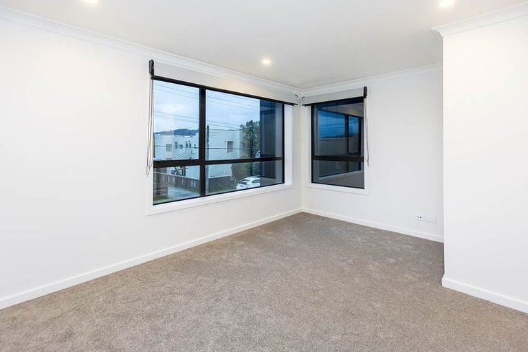 Photo of property in 2 Mudie Street, Alicetown, Lower Hutt, 5010