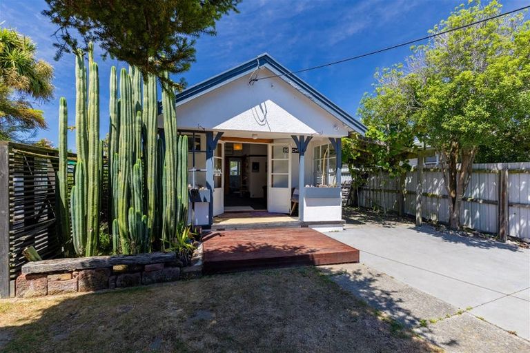 Photo of property in 173 Beach Road, North New Brighton, Christchurch, 8083