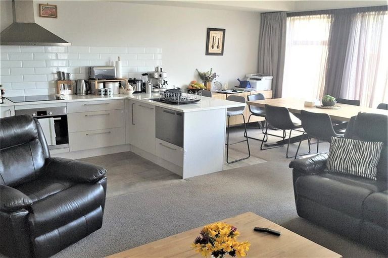 Photo of property in 25u4 Thackeray Street, Hamilton Lake, Hamilton, 3204