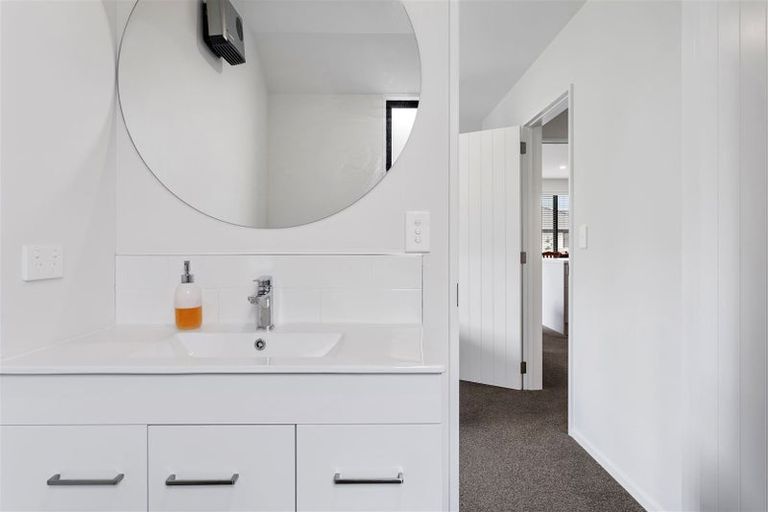 Photo of property in 2 Stonyer Street, Woodend, 7610