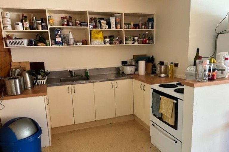Photo of property in Drummond Street Flats, 21/19u Drummond Street, Mount Cook, Wellington, 6021
