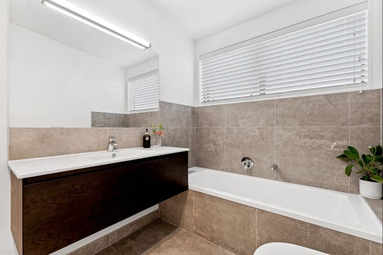 Photo of property in 6 Trevally Place, Snells Beach, 0920