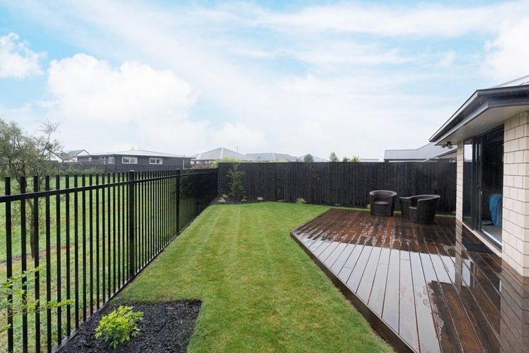 Photo of property in 5 Koreke Lane, Halswell, Christchurch, 8025