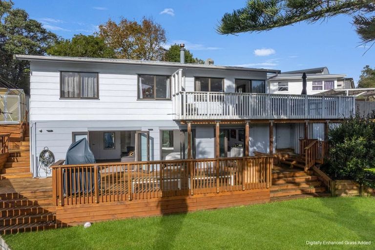 Photo of property in 2/58 James Street, Bayview, Auckland, 0629