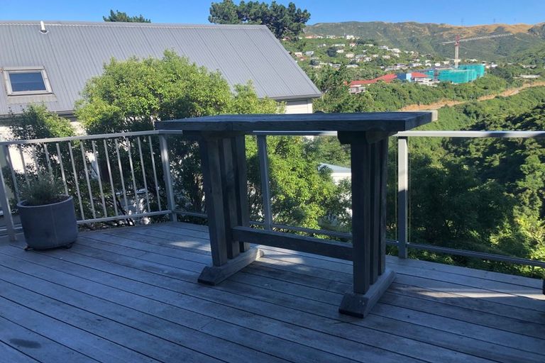 Photo of property in 134 Wadestown Road, Wadestown, Wellington, 6012