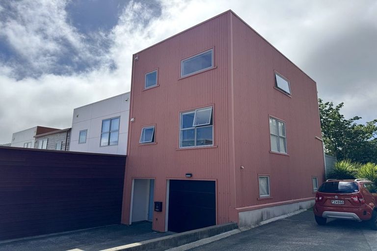 Photo of property in 59 Saddleback Grove, Karori, Wellington, 6012