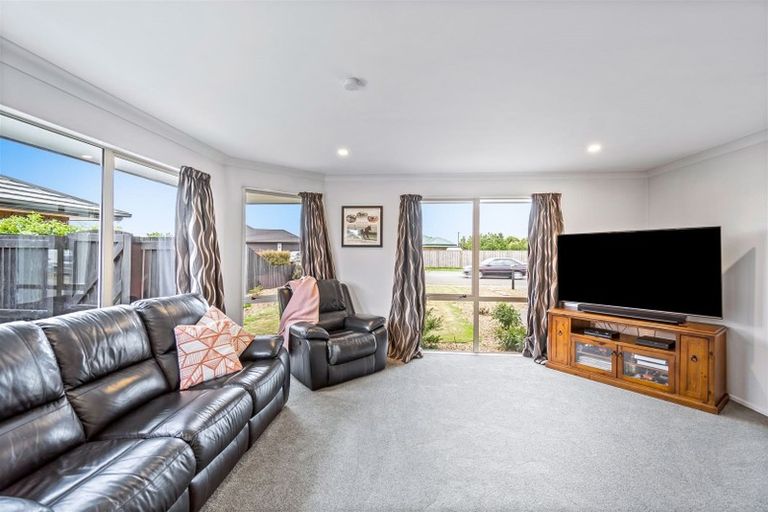 Photo of property in 24 Masefield Drive, Rolleston, 7614