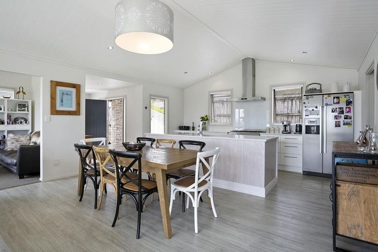 Photo of property in 154 Meddings Crescent, Te Awamutu, 3800