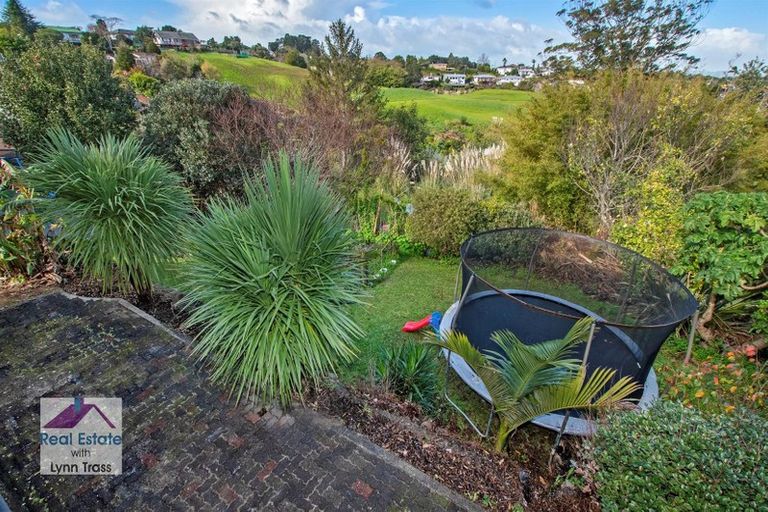 Photo of property in 2 Bellbird Avenue, Onerahi, Whangarei, 0110