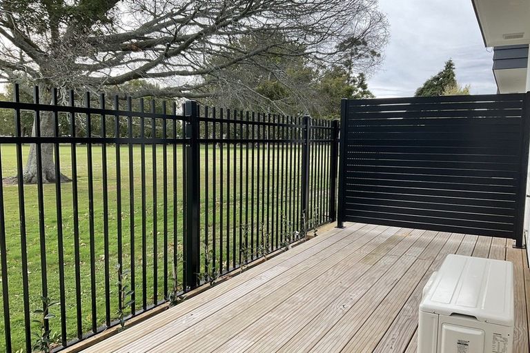 Photo of property in 5u5 Arawa Street, Frankton, Hamilton, 3204