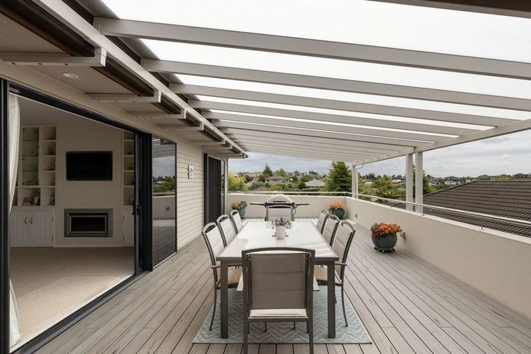 Photo of property in 24 Hawkridge Heights, Bethlehem, Tauranga, 3110