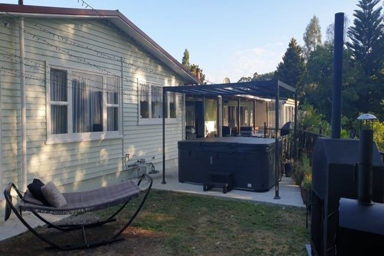 Photo of property in 34 Hinemotu Avenue, Kawerau, 3127