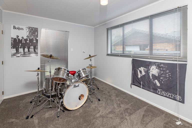 Photo of property in 40 Kowhai Avenue, Rangiora, 7400