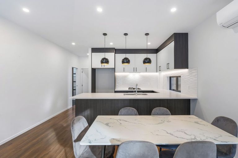 Photo of property in 10c Egret Court, Unsworth Heights, 0632