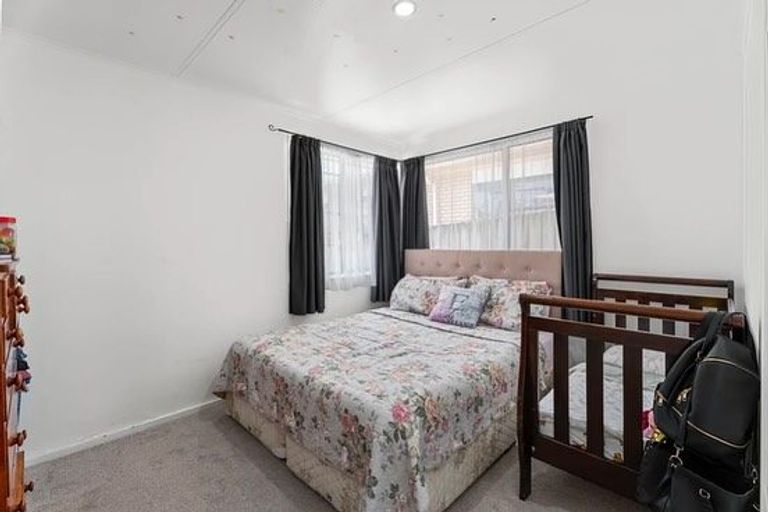 Photo of property in 73 Cornwall Road, Papatoetoe, Auckland, 2025