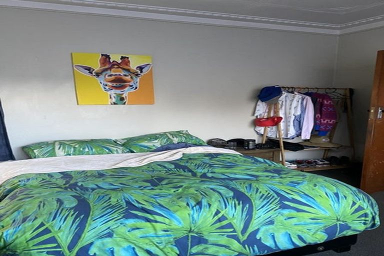 Photo of property in 8 Howe Street, North Dunedin, Dunedin, 9016