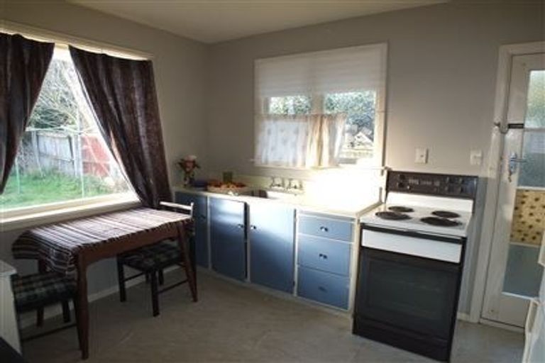 Photo of property in 7/483 Gloucester Street, Linwood, Christchurch, 8011