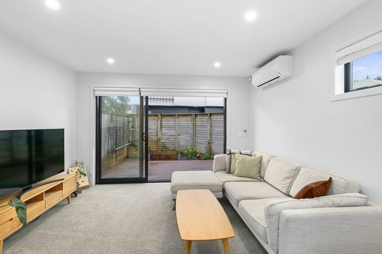 Photo of property in 4/338 Oxford Terrace, Avalon, Lower Hutt, 5011