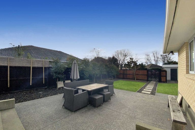 Photo of property in 18 Awatea Road, Hornby, Christchurch, 8042